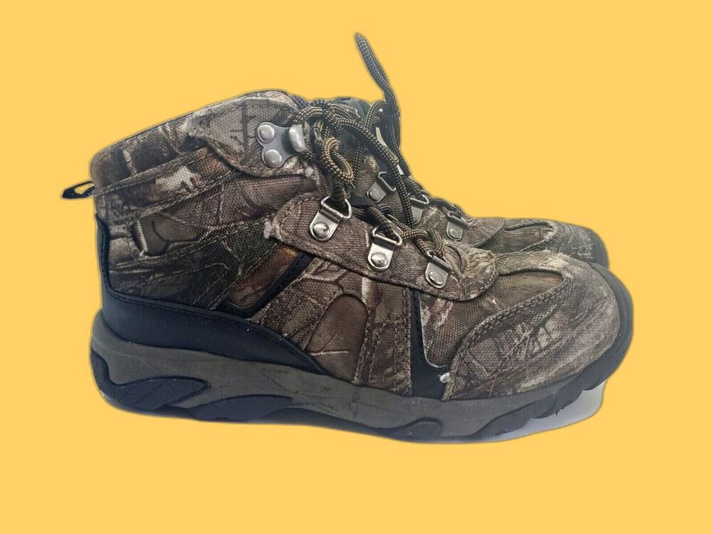Boys Sz 4 Como Shoes Lace Up High Top Green Outdoor Hunting Ozark Trail